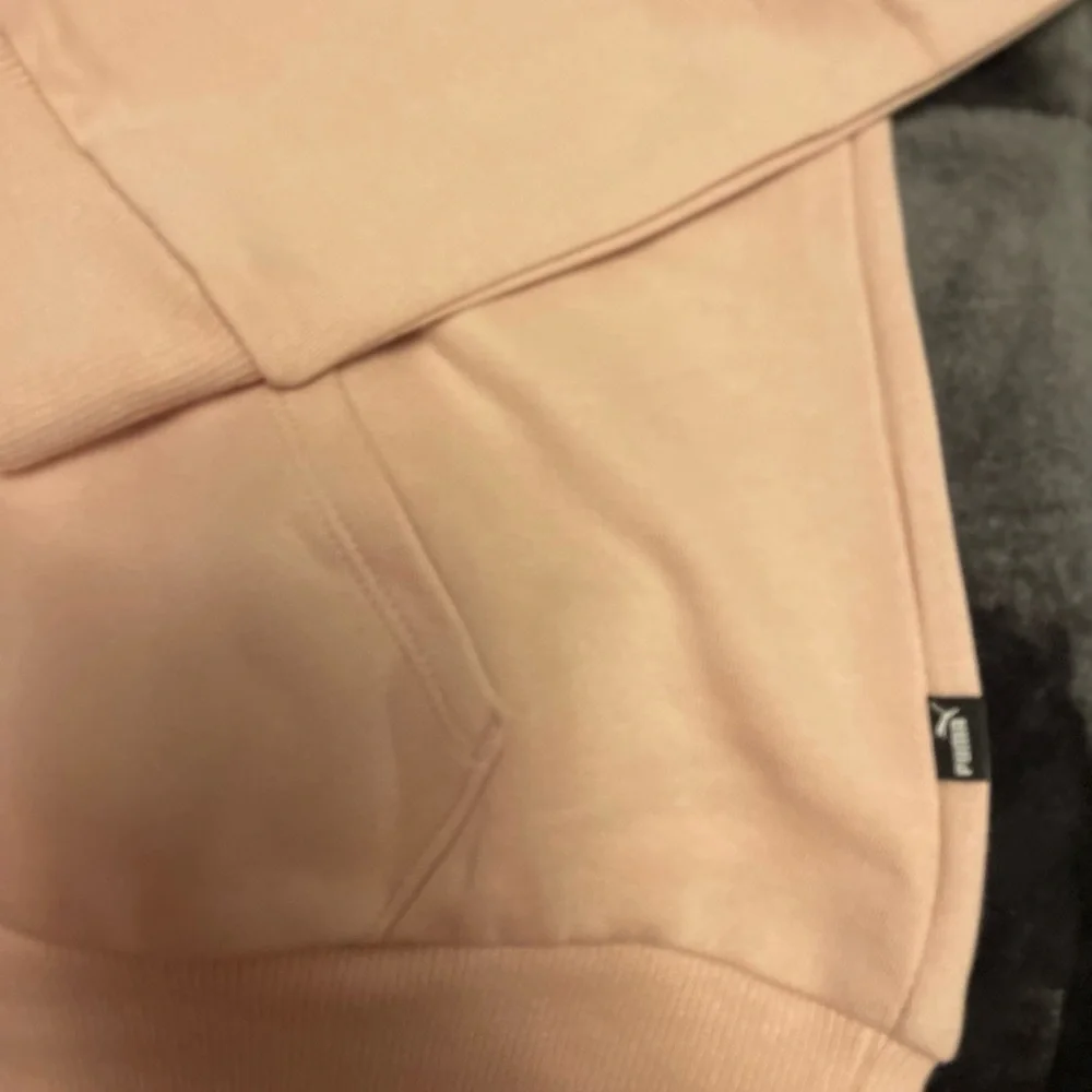 NWT Womens PUMA sweatshirt hoodie Size XL - Picture 4 of 4
